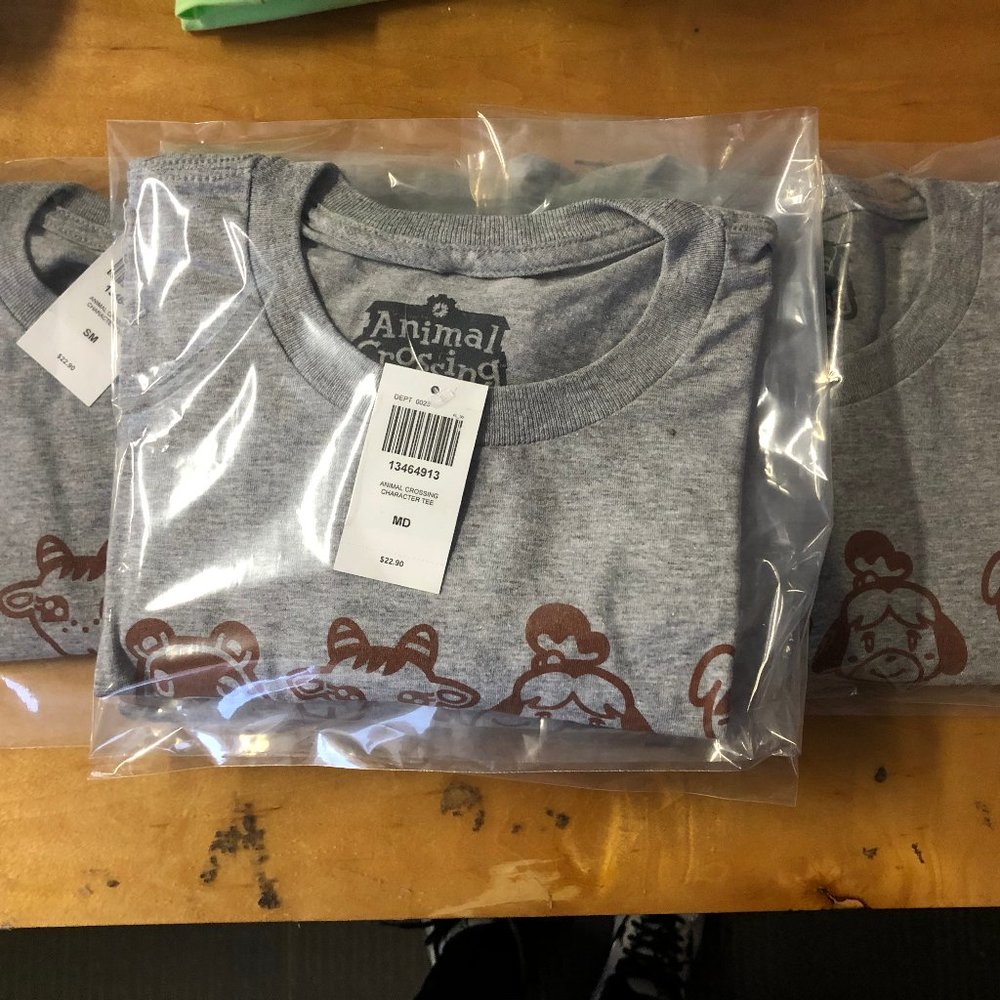 Hot Topic Animal Crossing Character Tee - Picture 5 of 7